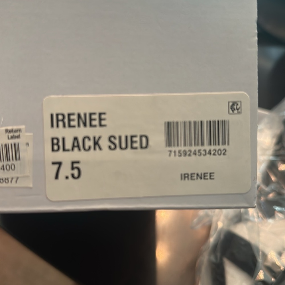 NWT Steve Madden Irenee Black Suede block heels. Never worn! - Picture 3 of 4